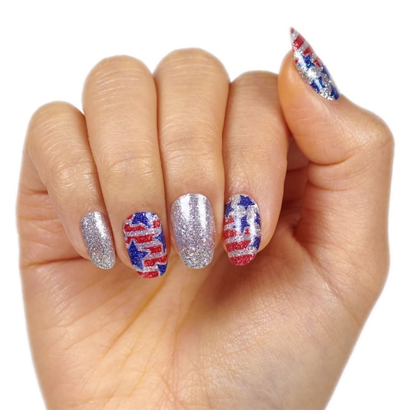 Color Street - Picture 2 of 3